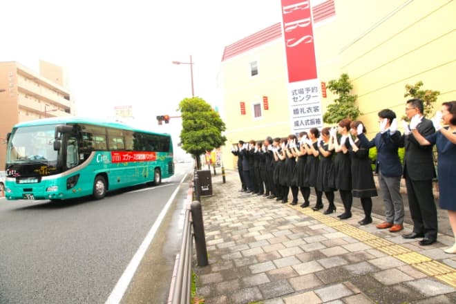 式場体験バスツアー